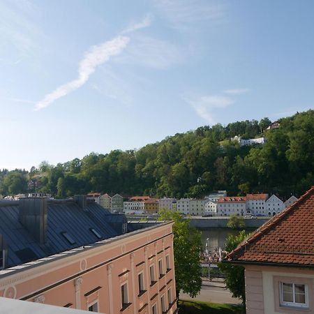 Penthouse - Zentral Und Genial Apartment Passau Bagian luar foto